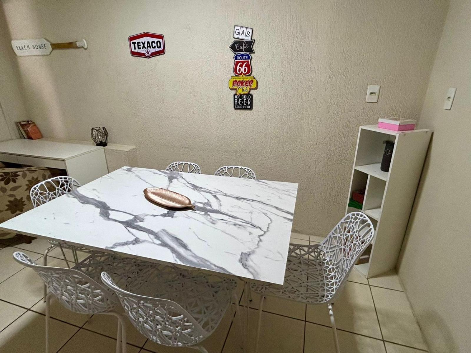 Casa De Praia Top! Beto Carrero, 500M Do Parque, Com Piscina E Sinuca, 1 Suite E 2 Quartos, 3Bwc, A 300M Da Praia, Churrasqueira E Estacionamento Privado Penha  Eksteriør bilde